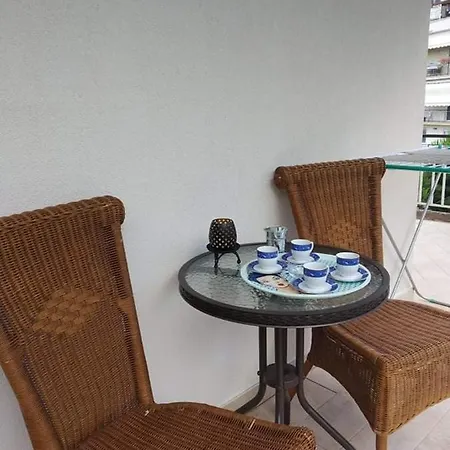 شقة Angi's Little Treasure