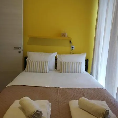 Angi's Little Treasure * Kavala